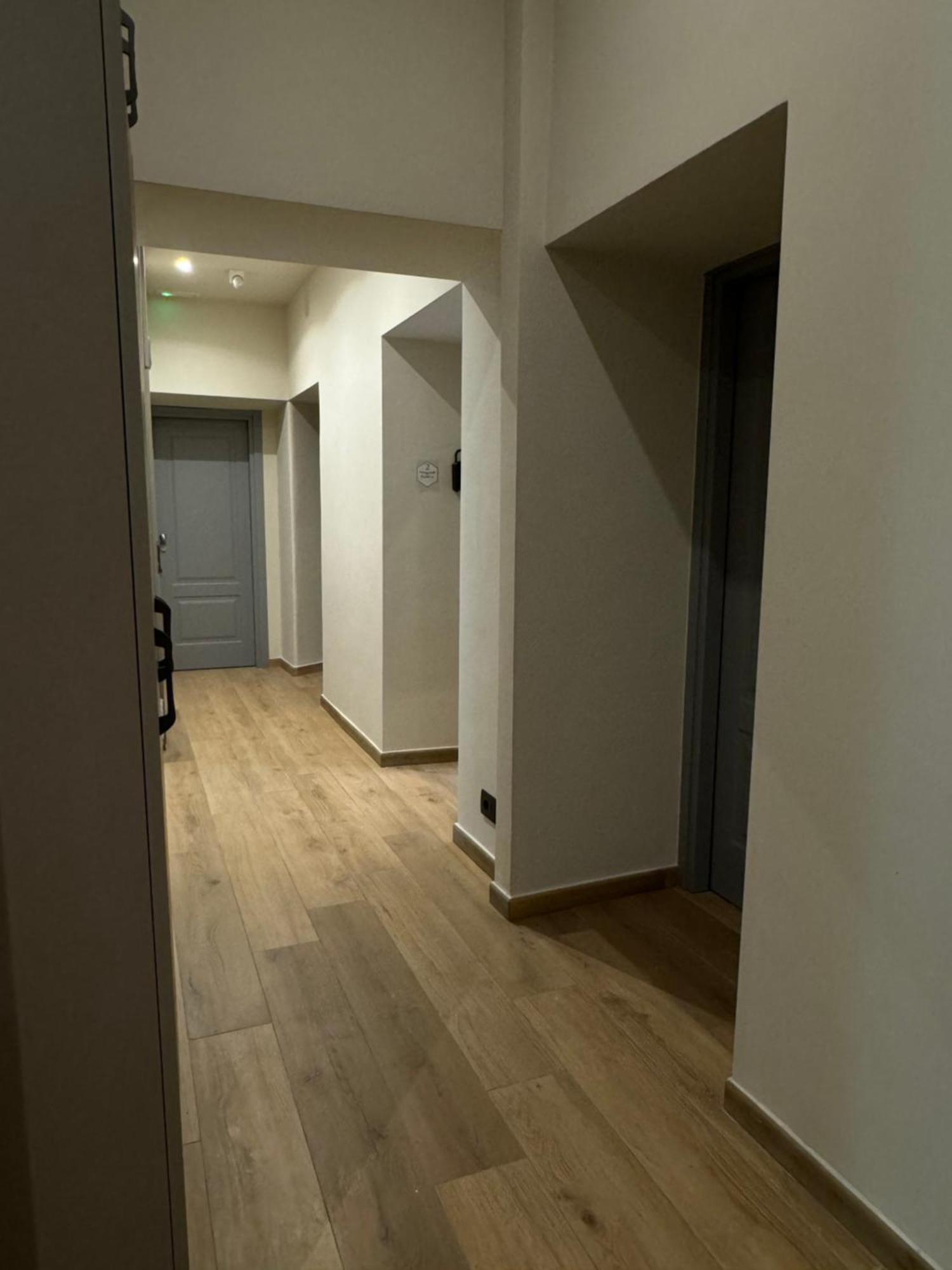 Honeycomb Guesthouse Roma Ngoại thất bức ảnh
