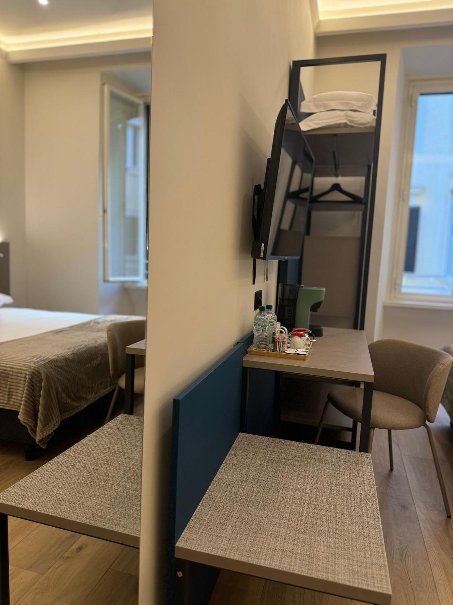 Honeycomb Guesthouse Roma Ngoại thất bức ảnh