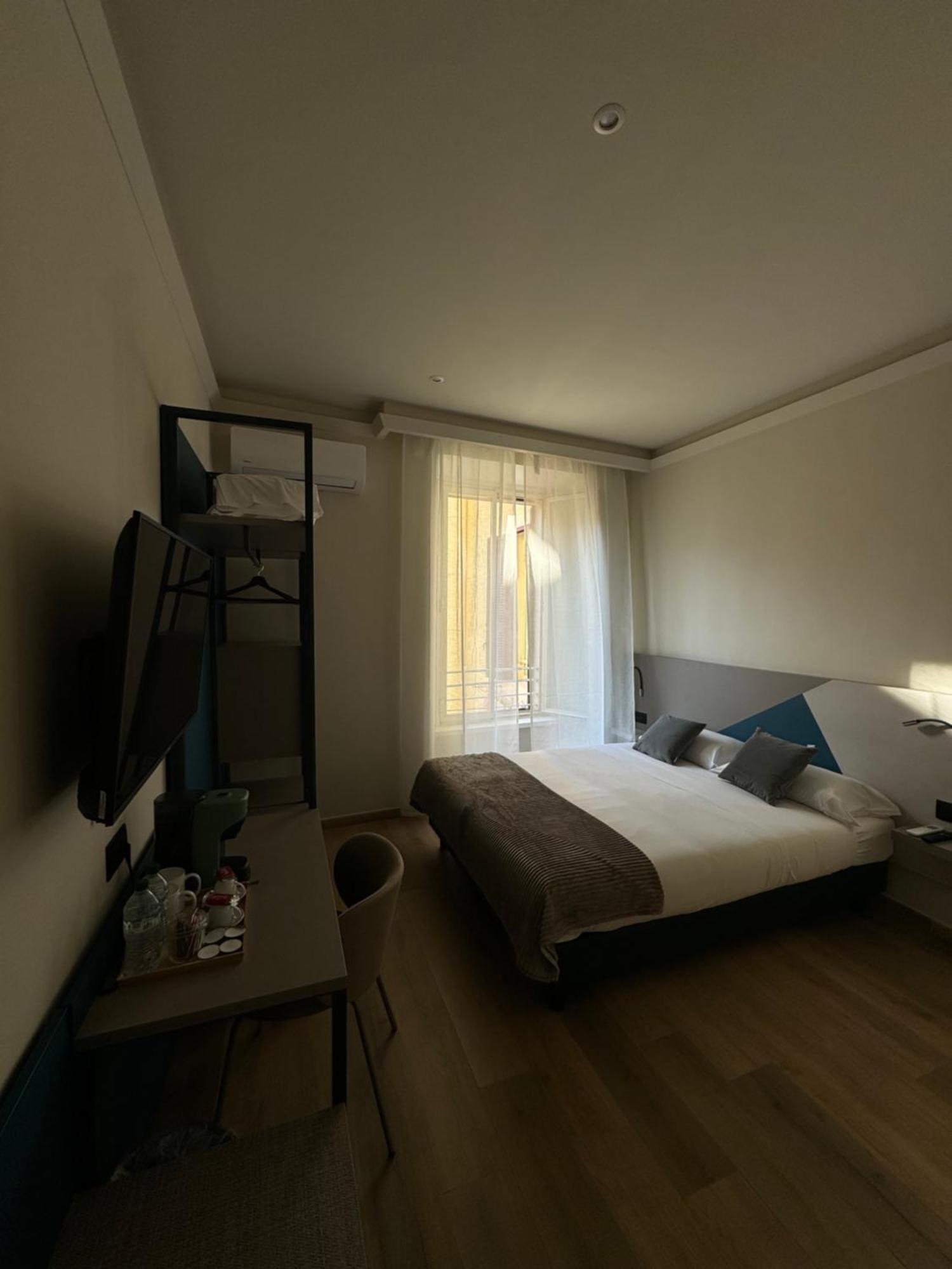Honeycomb Guesthouse Roma Ngoại thất bức ảnh