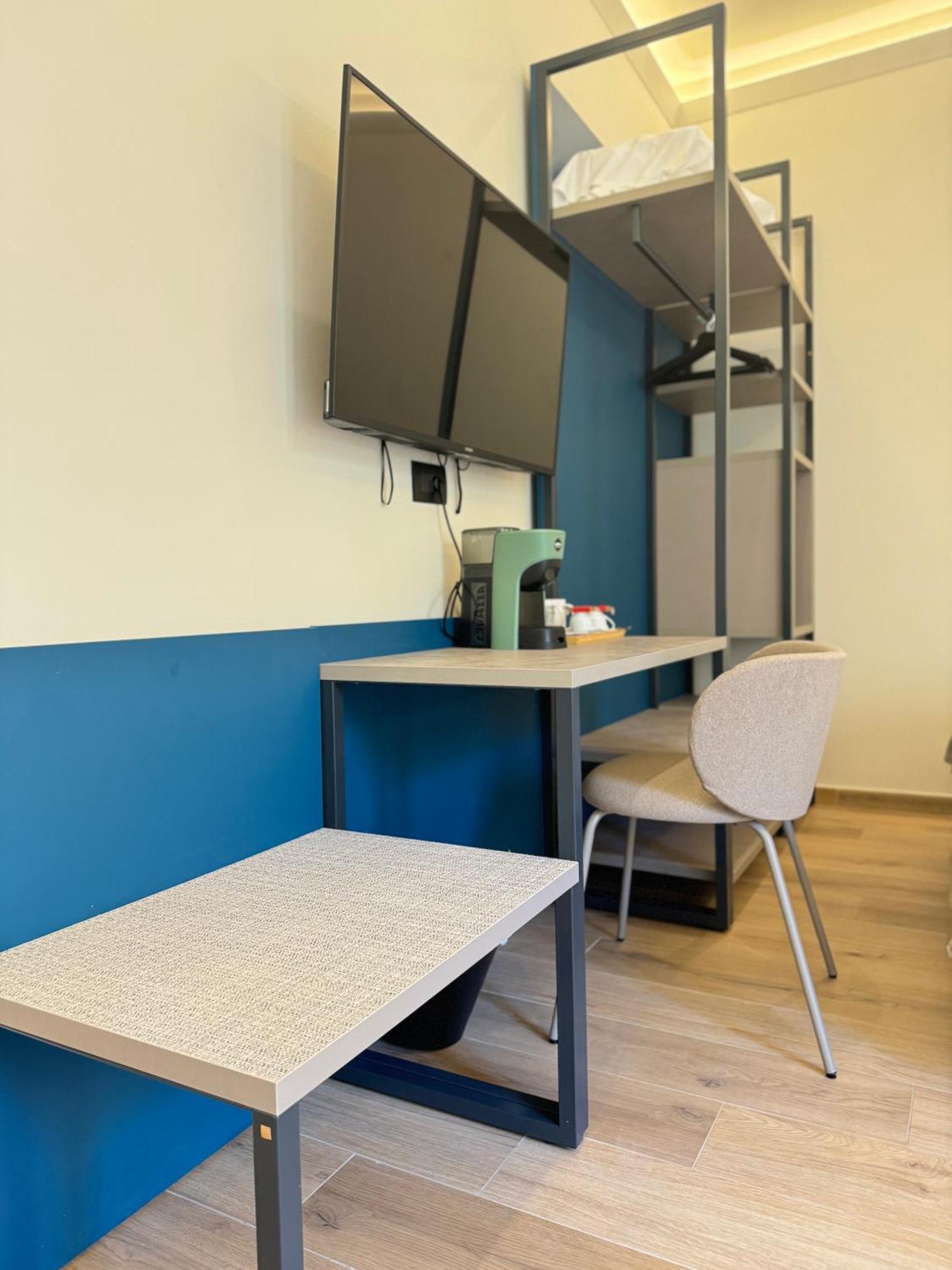 Honeycomb Guesthouse Roma Ngoại thất bức ảnh