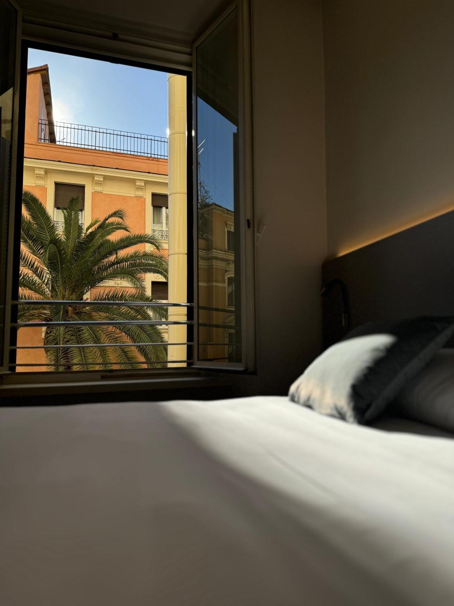 Honeycomb Guesthouse Roma Ngoại thất bức ảnh