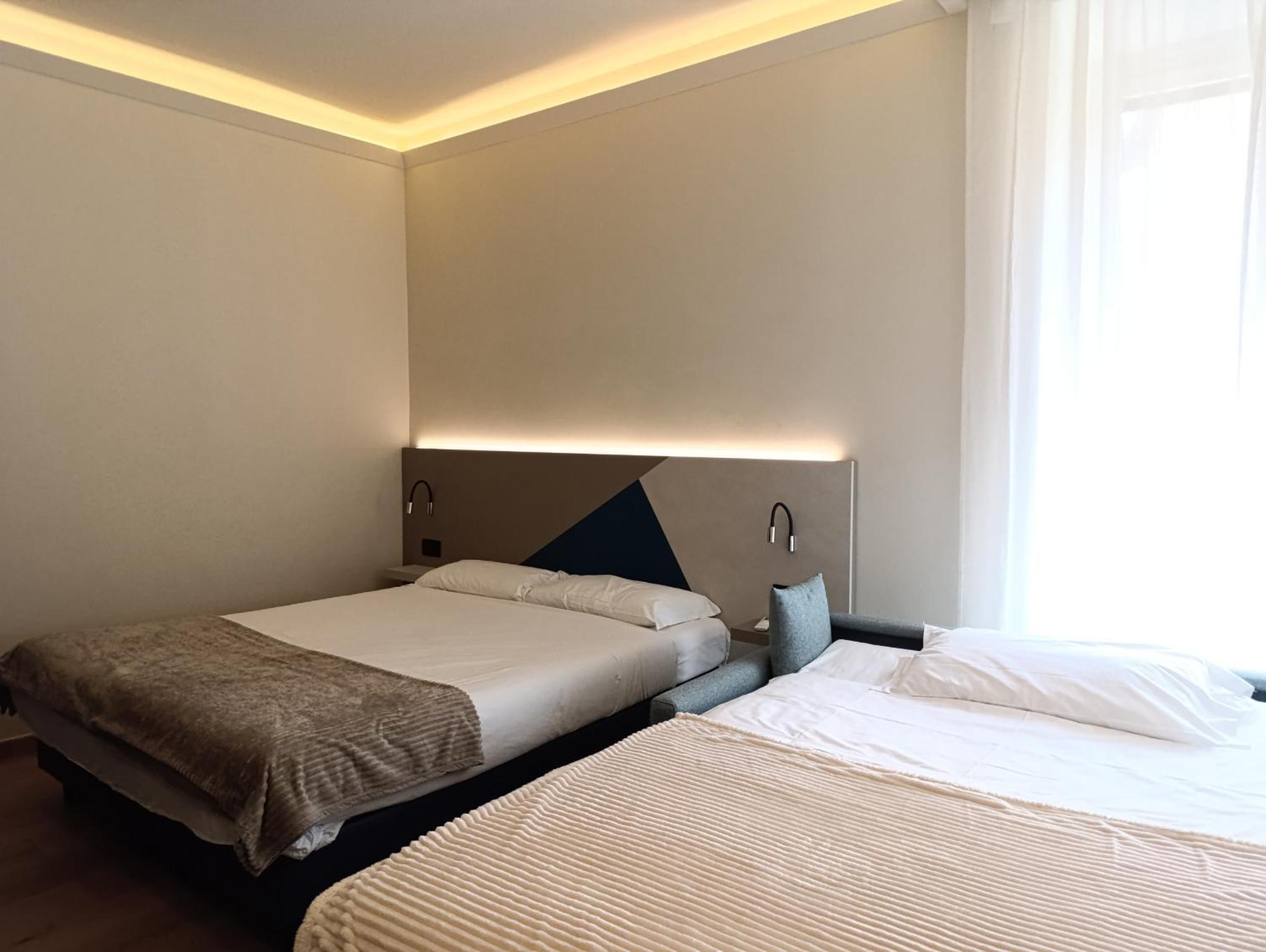 Honeycomb Guesthouse Roma Ngoại thất bức ảnh