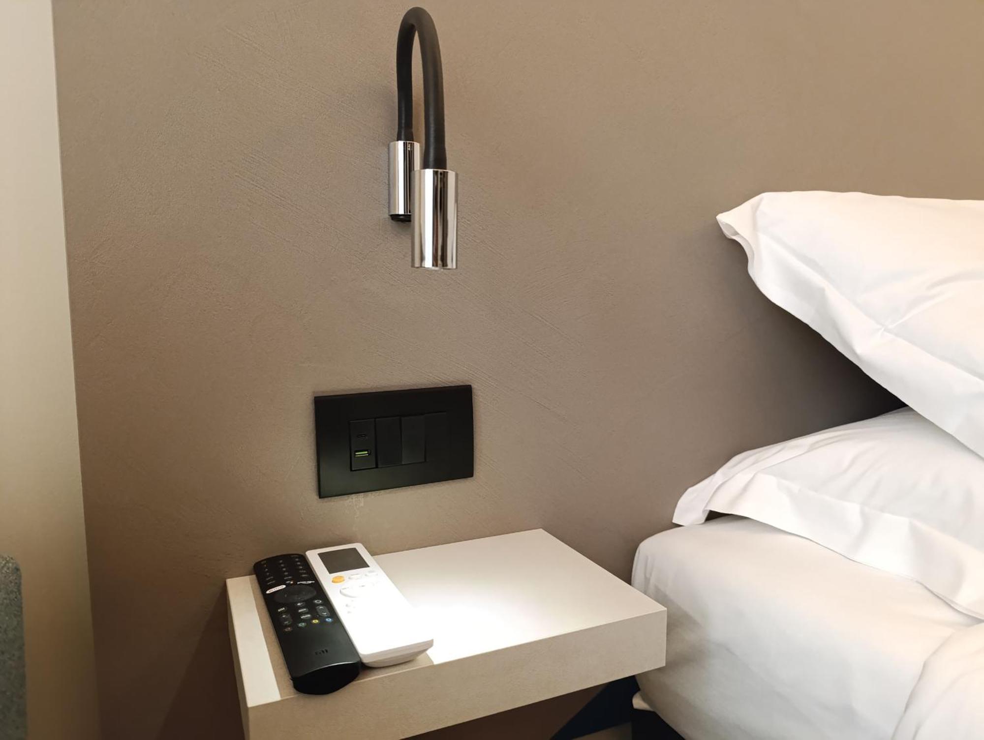 Honeycomb Guesthouse Roma Ngoại thất bức ảnh