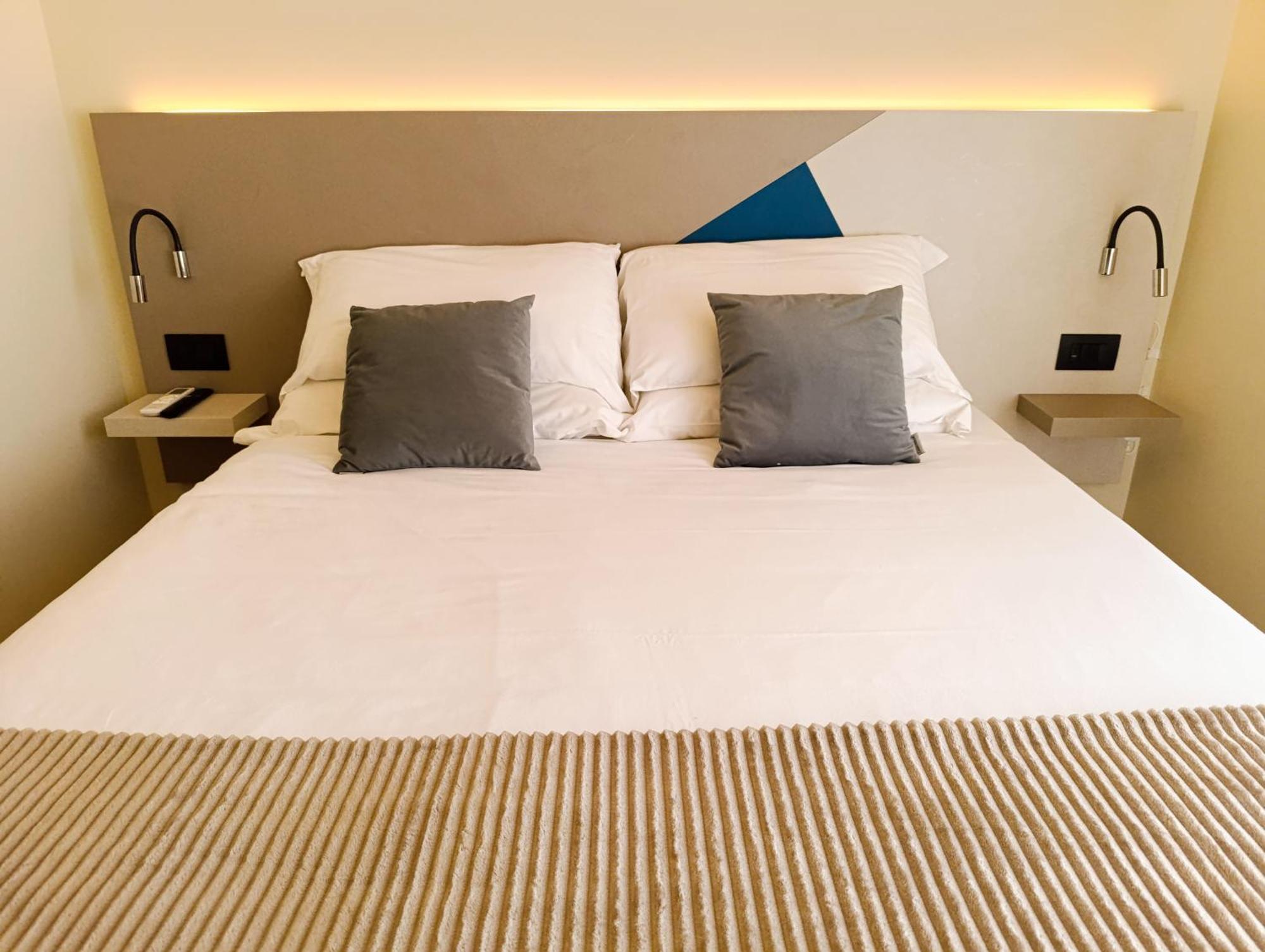 Honeycomb Guesthouse Roma Ngoại thất bức ảnh