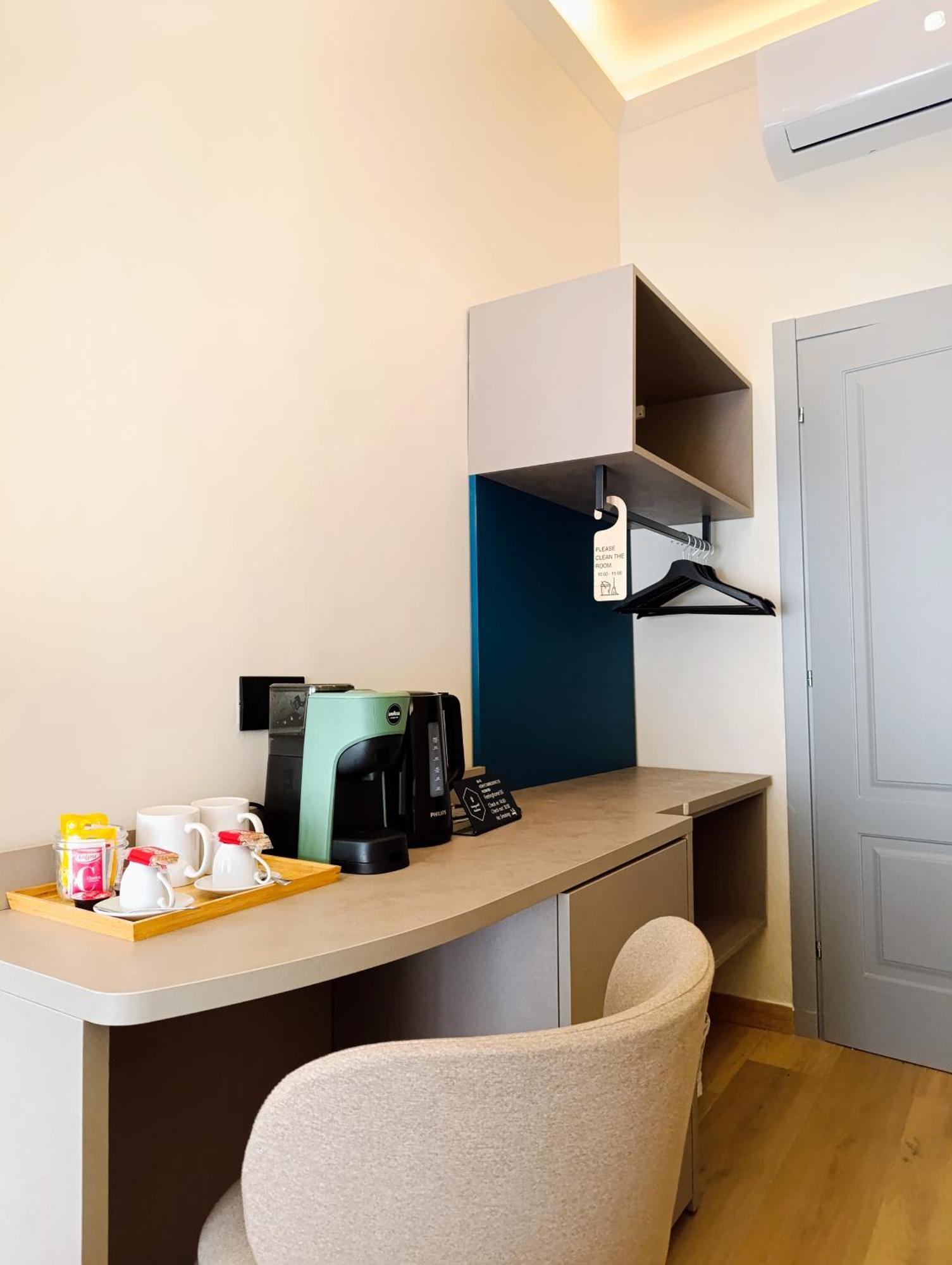Honeycomb Guesthouse Roma Ngoại thất bức ảnh